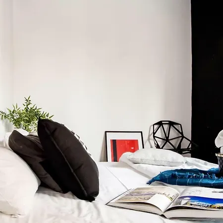 Apartment Best Location| Quiet & Spacious | Two Bedrooms *